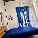 Casa In ,piano Piano Tatil Evi Lipari (Isola Lipari)