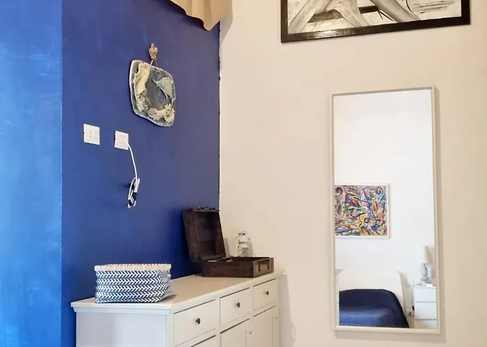 Casa In ,piano Piano ליפארי