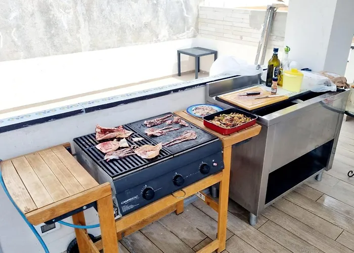 Casa In ,piano Piano ליפארי