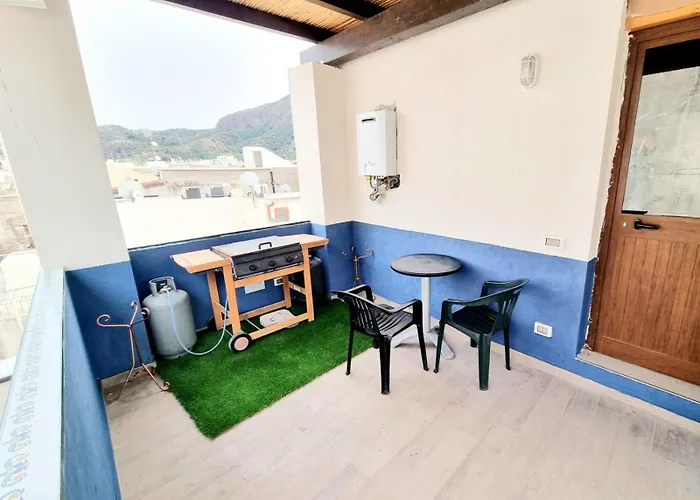 Casa In ,piano Piano Lipari (Isola Lipari)