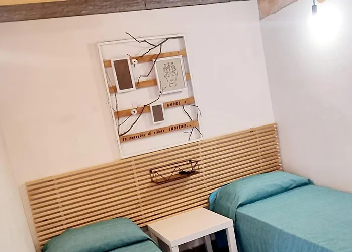 Casa In ,piano Piano * Lipari (Isola Lipari)